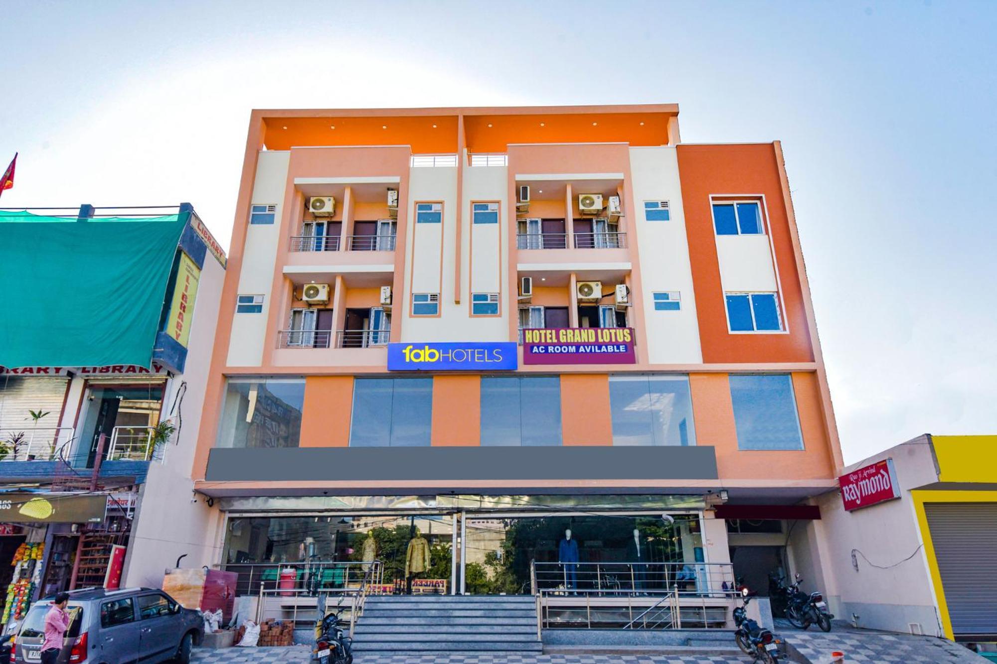 Fabhotel Grand Lotus Divisione di Divisione di Jaipur Esterno foto
